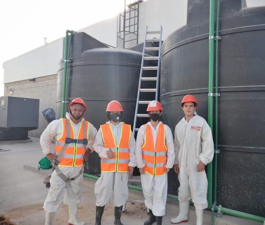 Desinfeccion de cisternas y tanques Rotoplas desinfectar lavar lavado de tanques guadalajara Zapopan con heces fecales popo caca de animales perros